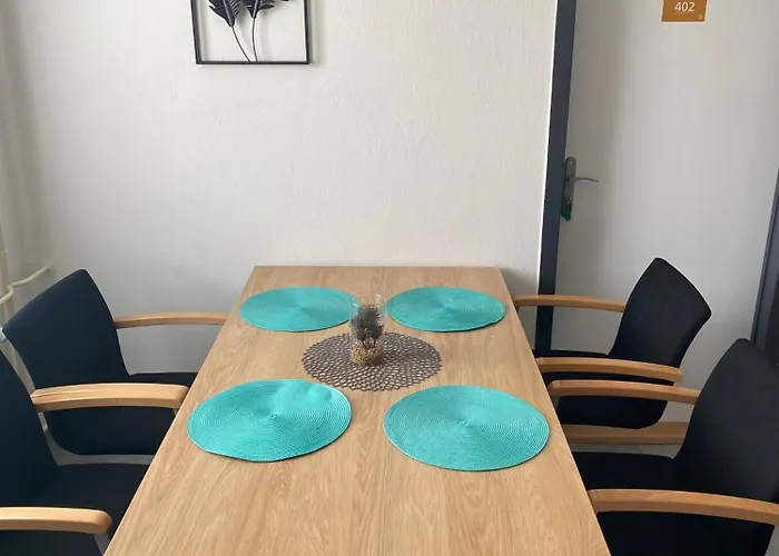 Vandrerhjem Bp / Urbinska 144